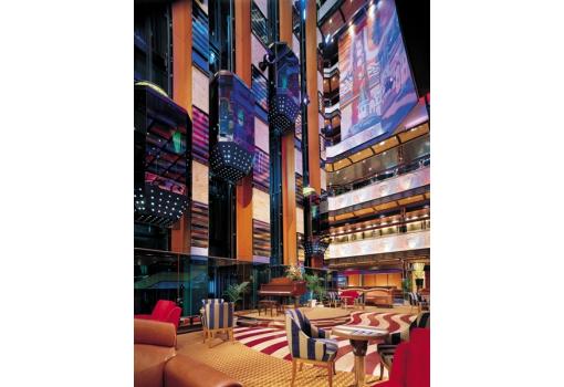 Los ascensores panorámicos del atrium